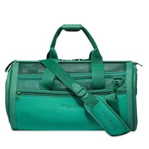 Wild One Pet Carrier in Spruce (Green)